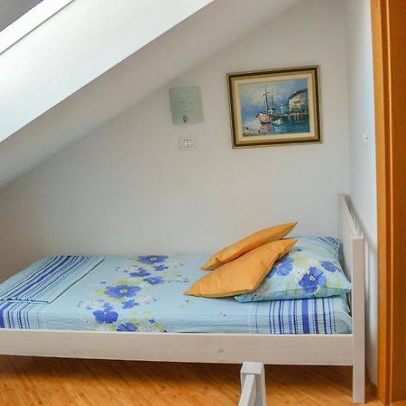 Apartment Sopta Makarska Exteriör bild