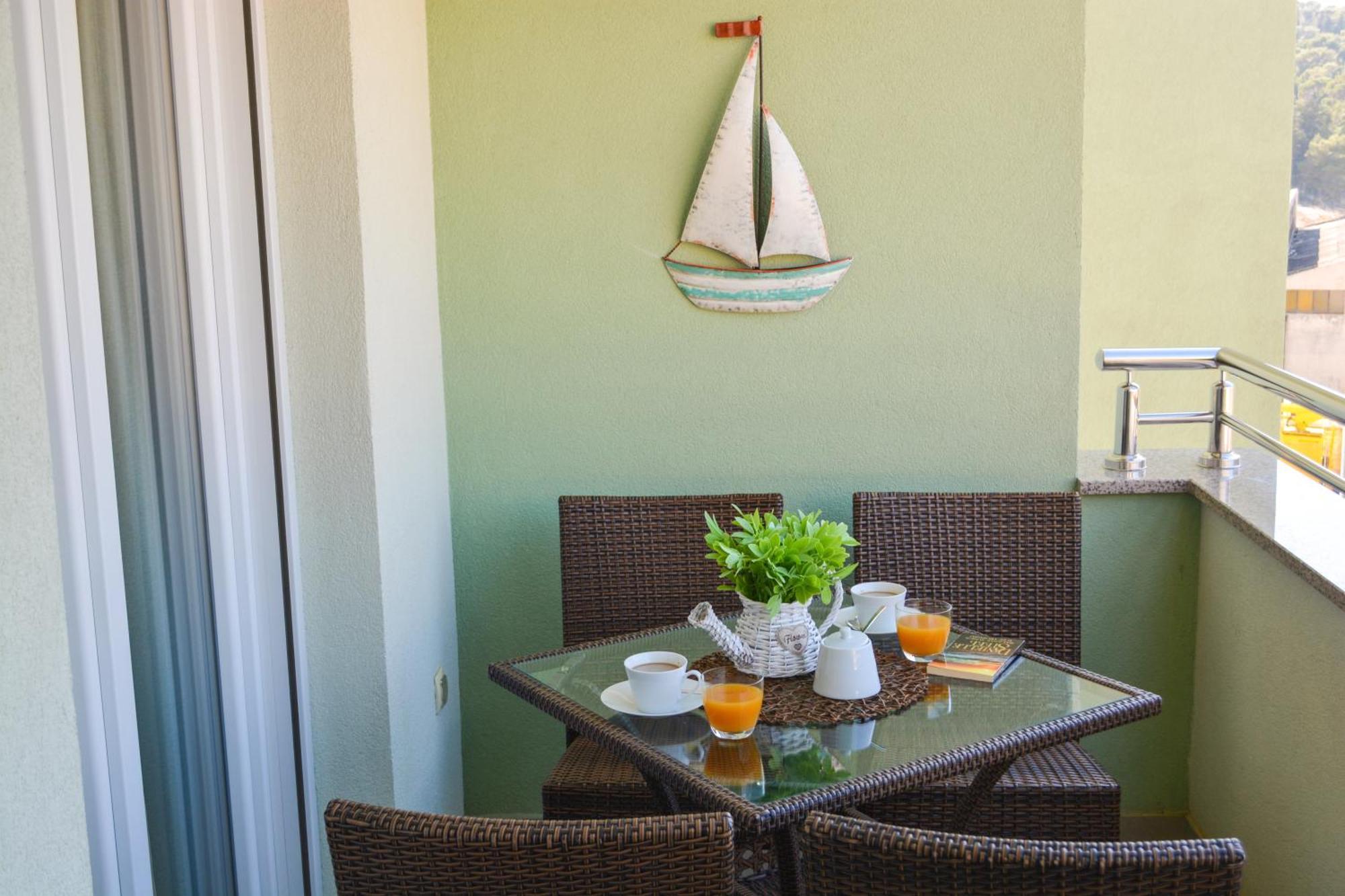 Apartment Sopta Makarska Exteriör bild